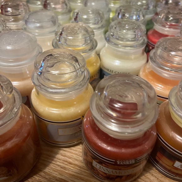 YANKEE CANDLES Jars Most 3.7 oz jars. RETIRED Unused - Picture 4 of 5